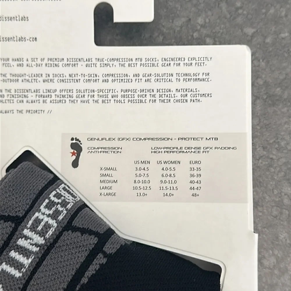 🆕 Dissent Labs Genuflex Compression Crew Socks